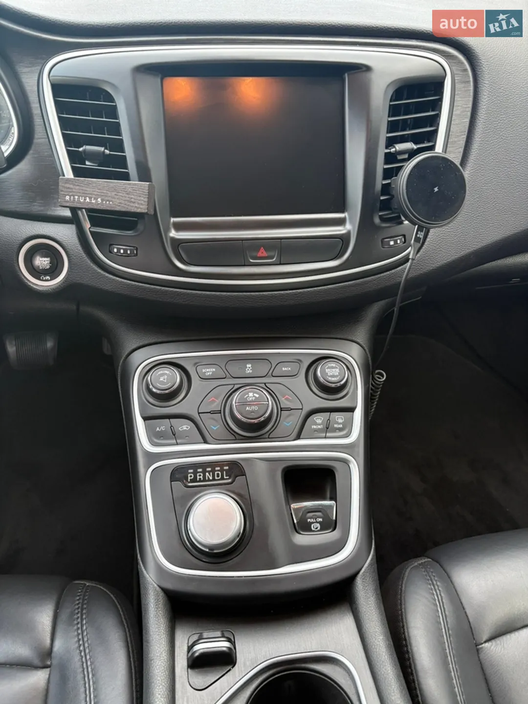 2016 Chrysler 200 - мініатюра 14