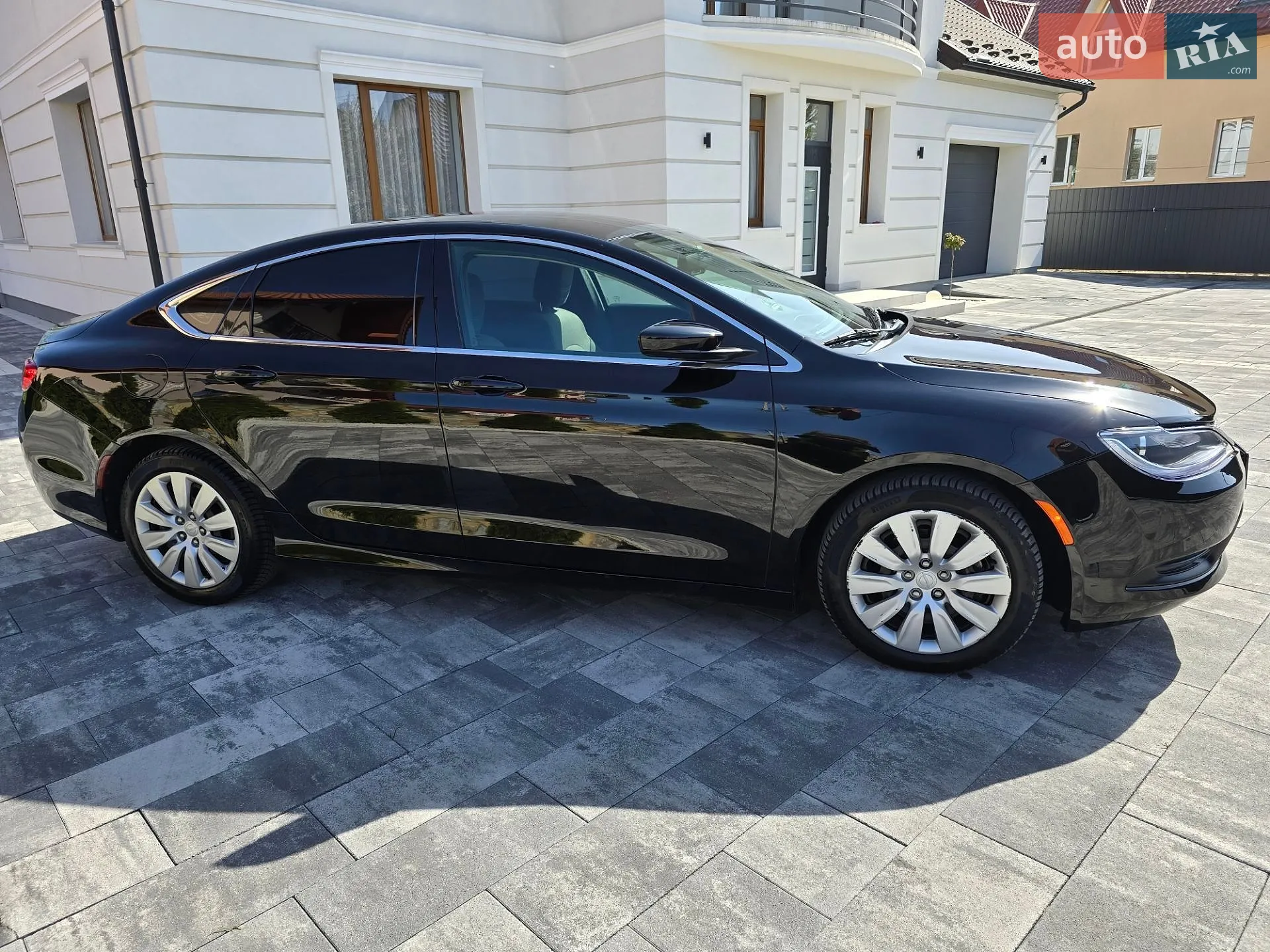 2015 Chrysler 200 - мініатюра 8