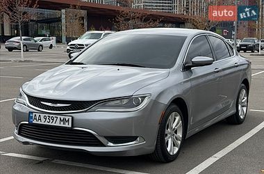 Седан Chrysler 200 2016 в Києві