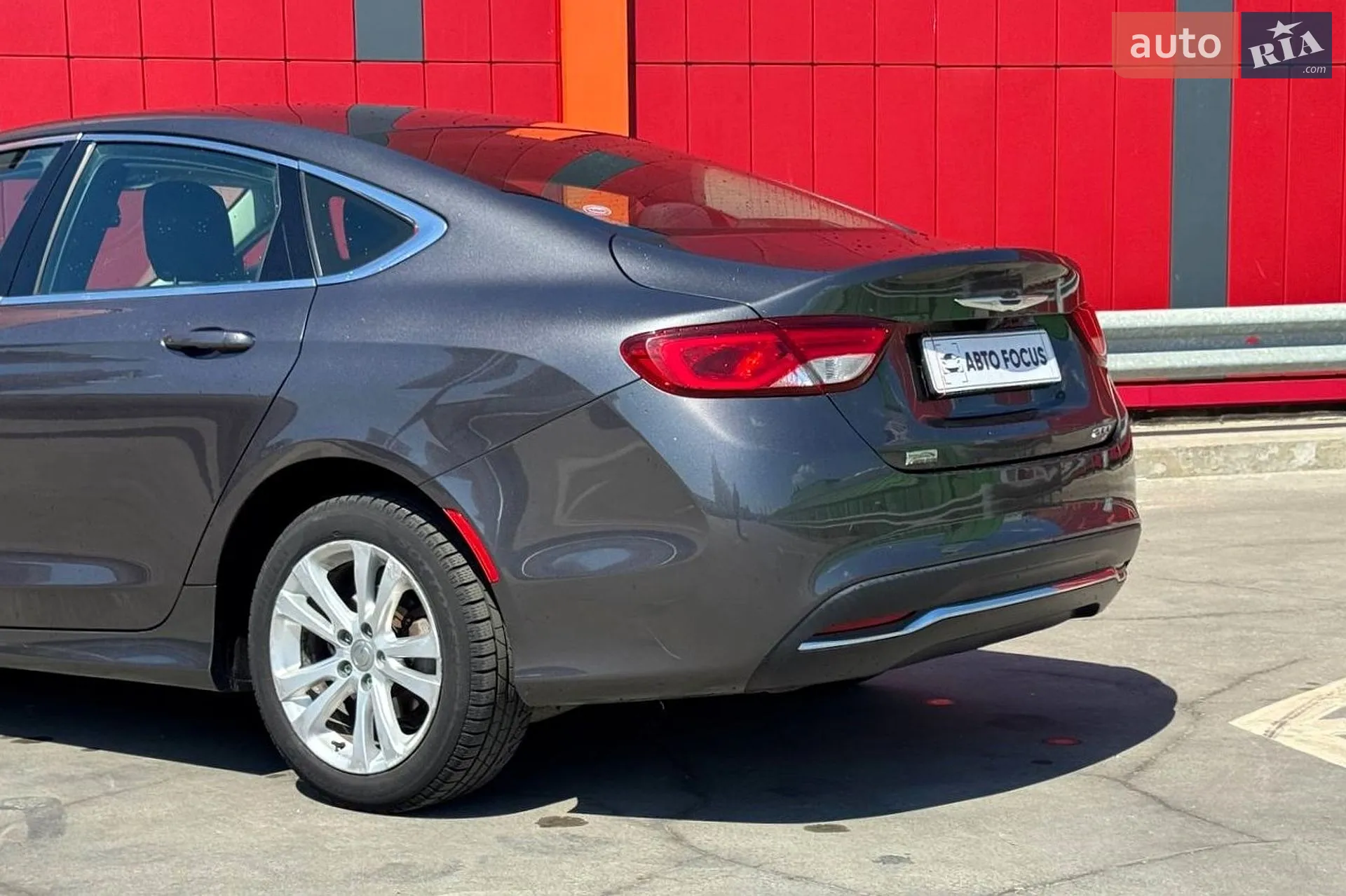 2015 Chrysler 200 - мініатюра 6