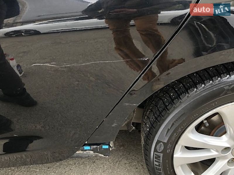 Седан Chrysler 200 2015 в Киеве