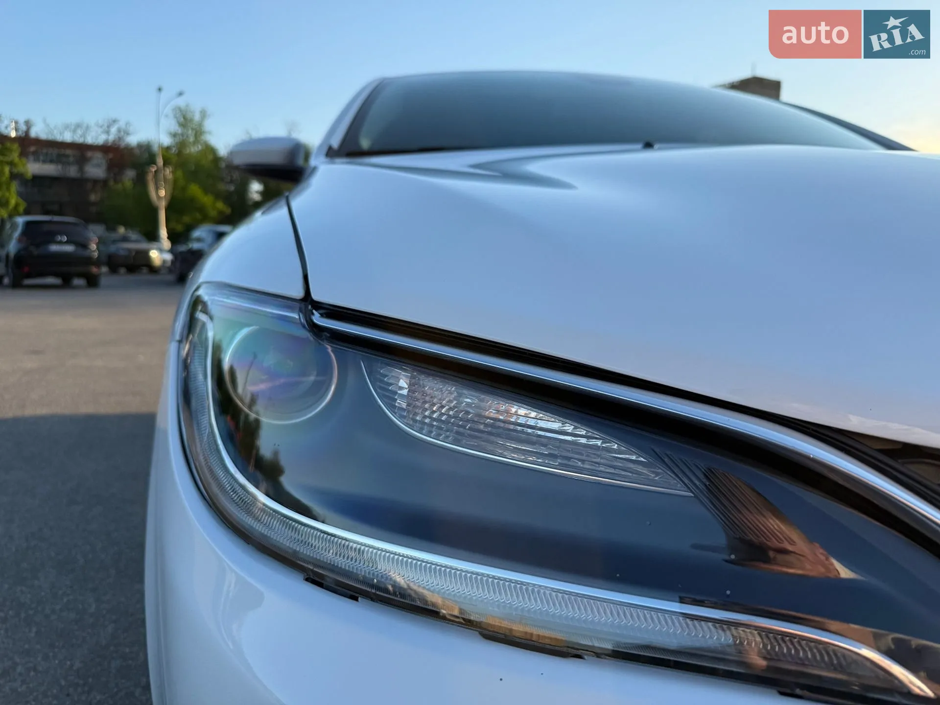 2014 Chrysler 200 - мініатюра 13