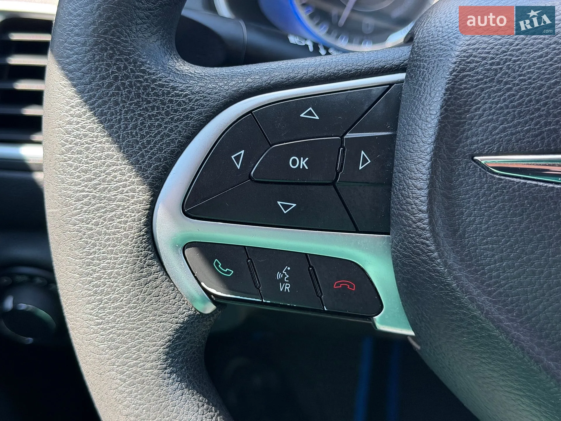 2015 Chrysler 200 - мініатюра 45