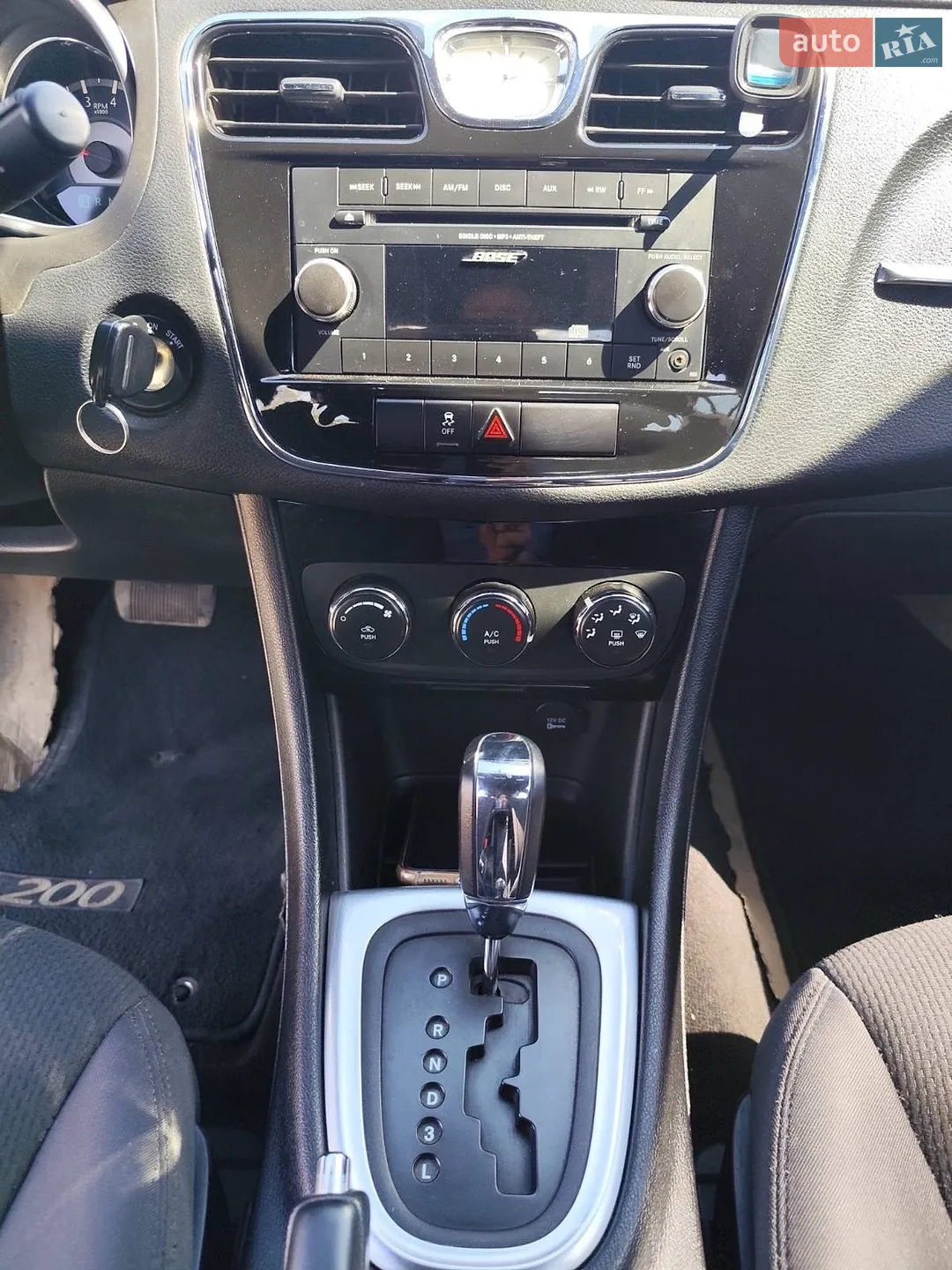 2014 Chrysler 200 - мініатюра 19