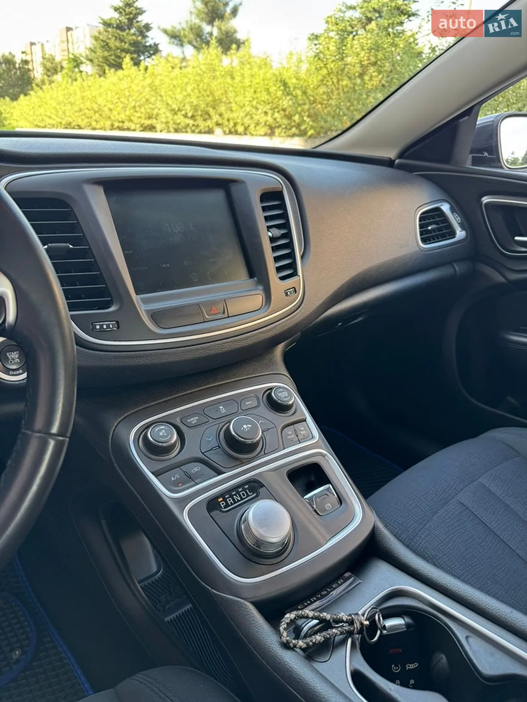 2016 Chrysler 200 - мініатюра 19