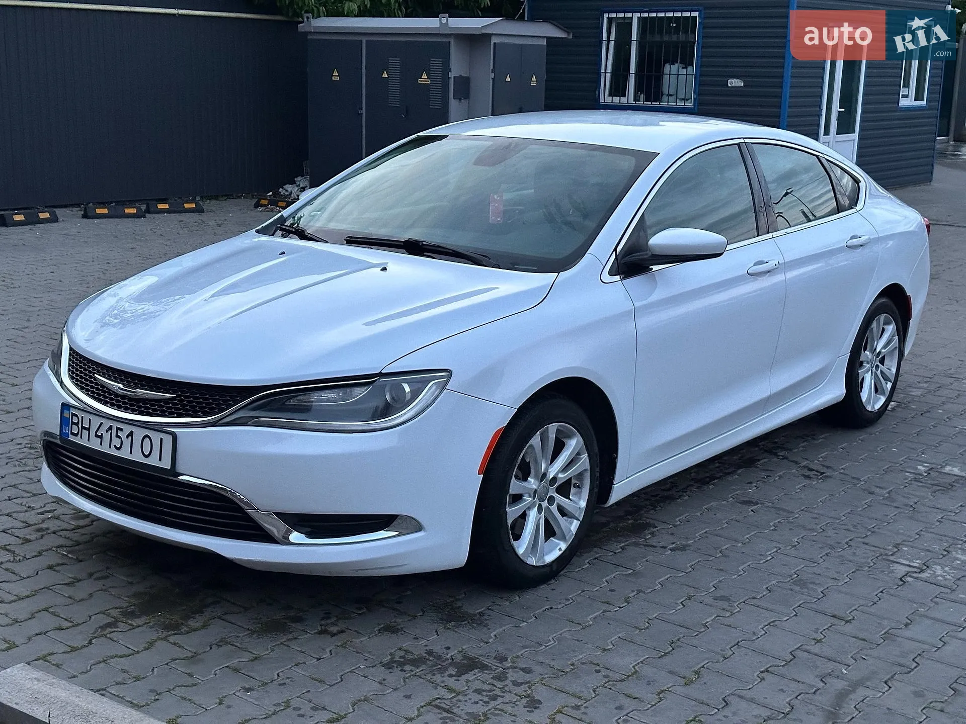 2015 Chrysler 200 - мініатюра 2