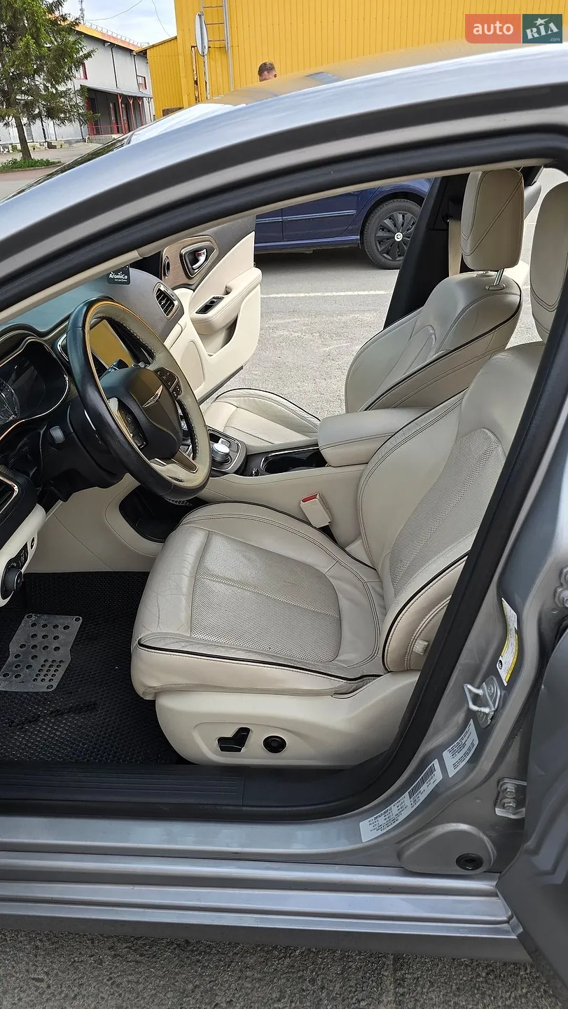 2014 Chrysler 200 - мініатюра 21
