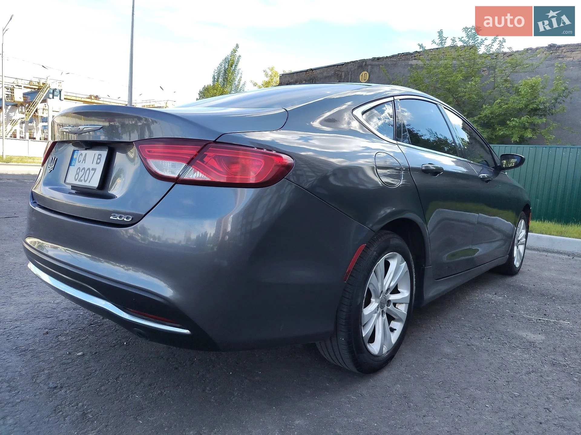 2016 Chrysler 200 - мініатюра 8