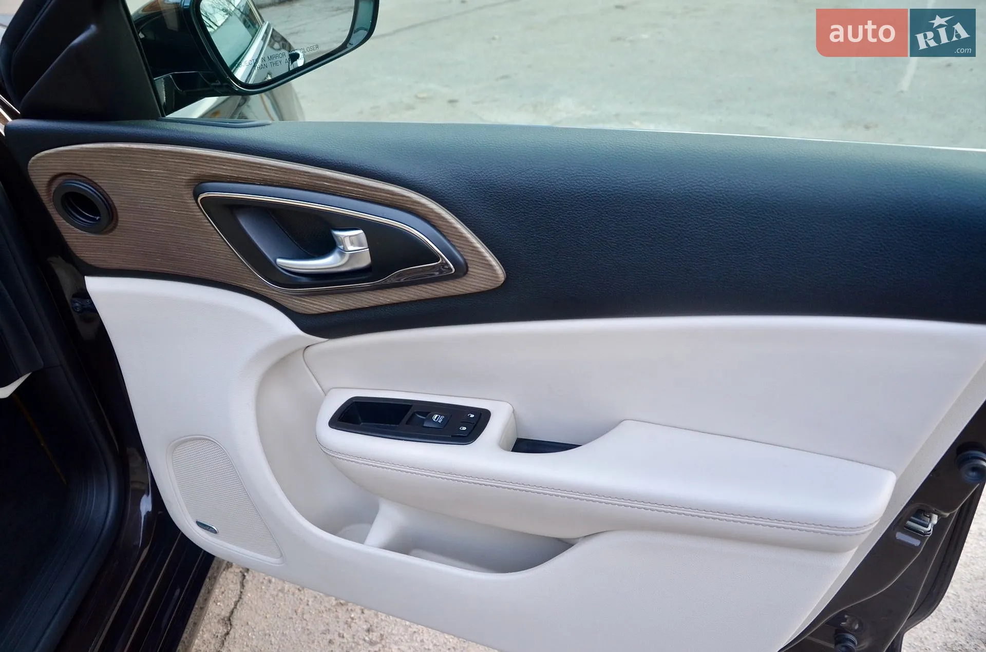 2014 Chrysler 200 - мініатюра 17