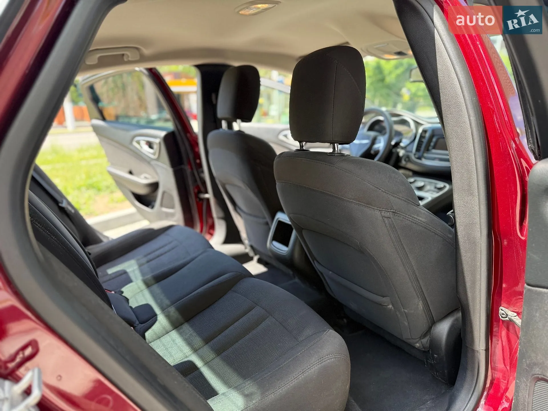 2015 Chrysler 200 - мініатюра 21