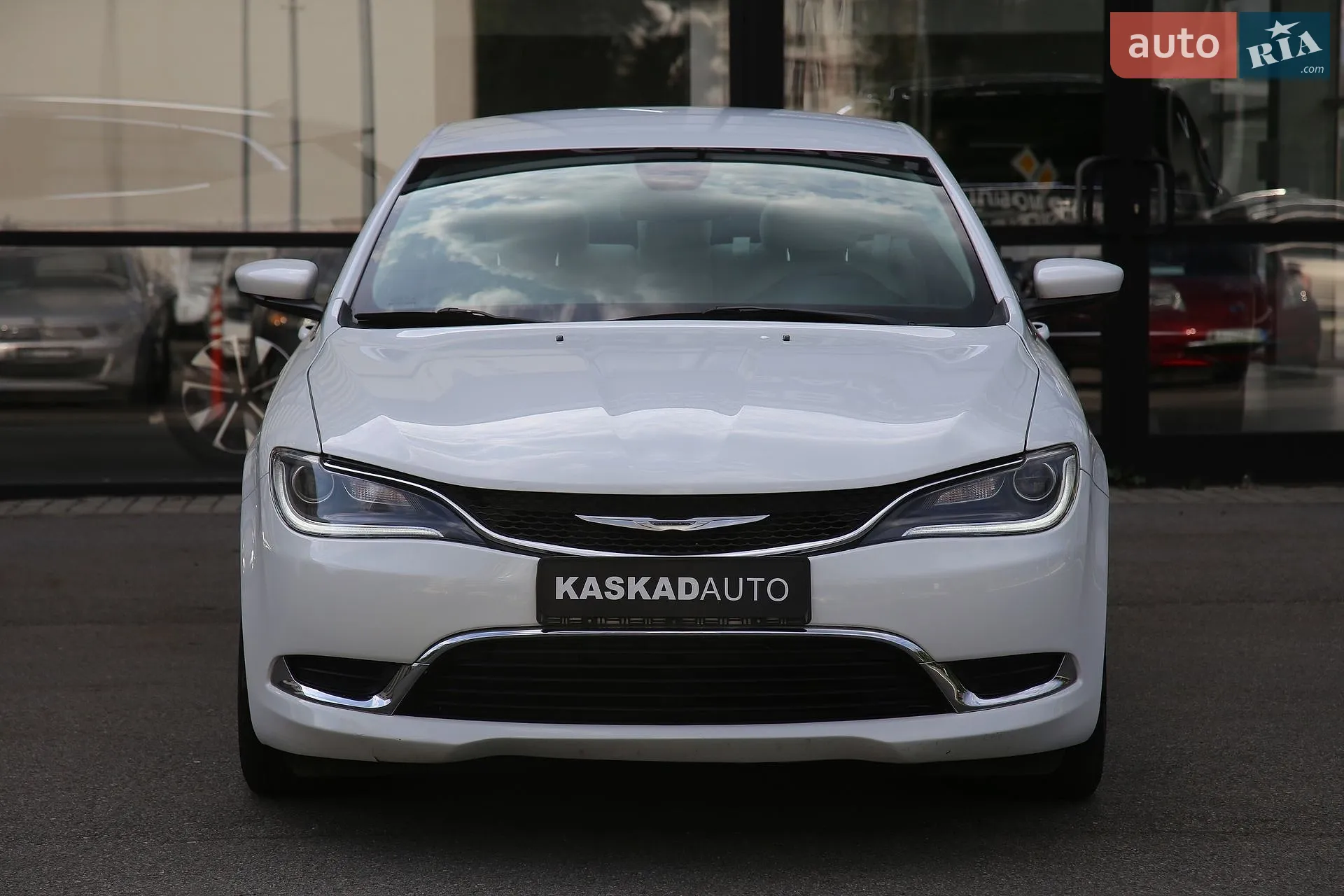 2015 Chrysler 200 - мініатюра 2