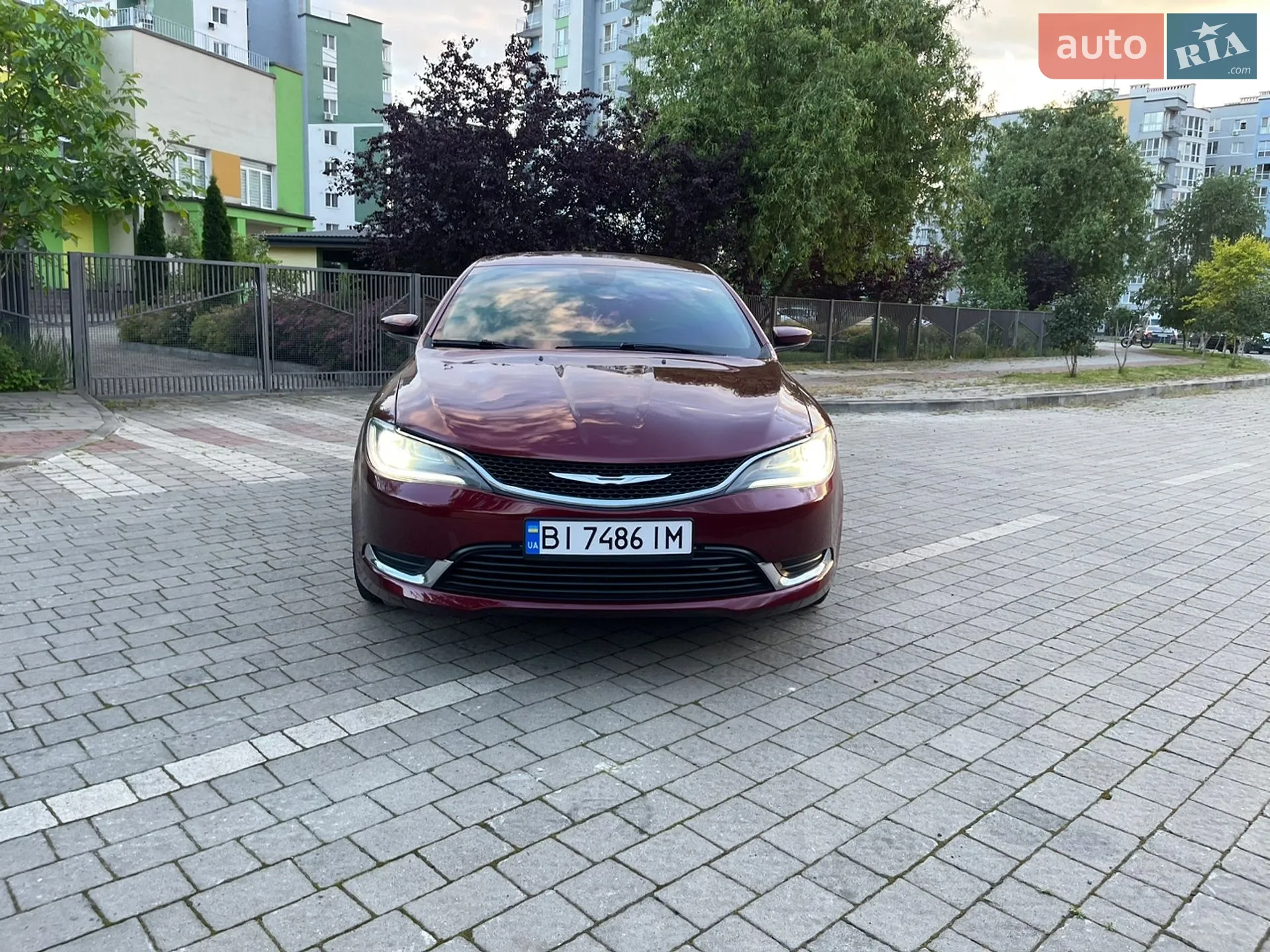 2015 Chrysler 200 - мініатюра 2