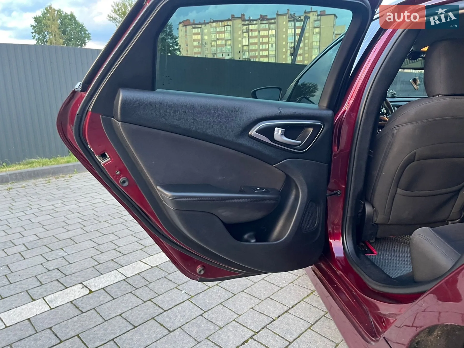 2015 Chrysler 200 - мініатюра 89