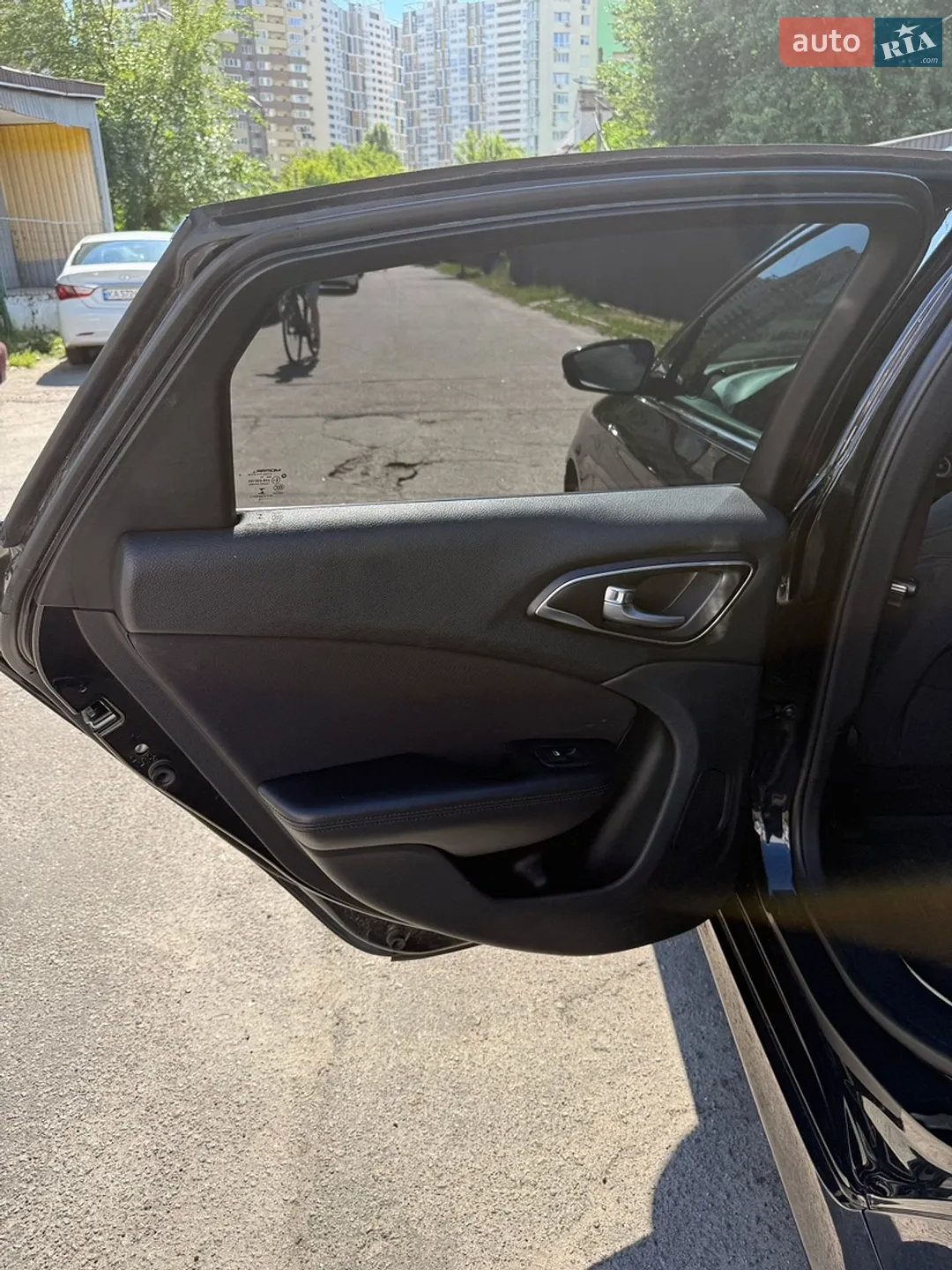 2015 Chrysler 200 - мініатюра 24