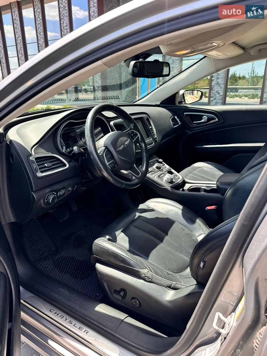 2016 Chrysler 200 - мініатюра 4