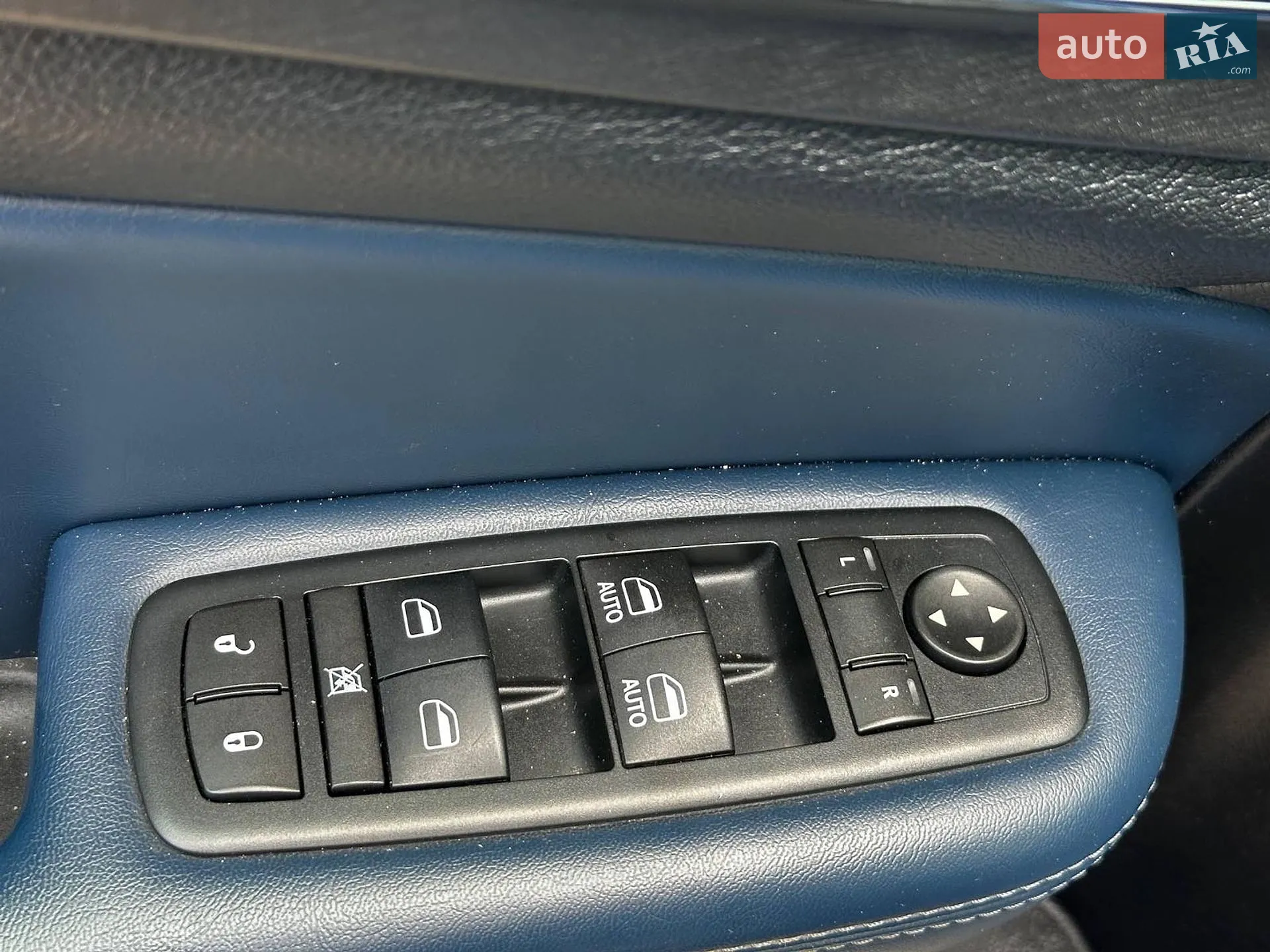 2015 Chrysler 200 - мініатюра 14