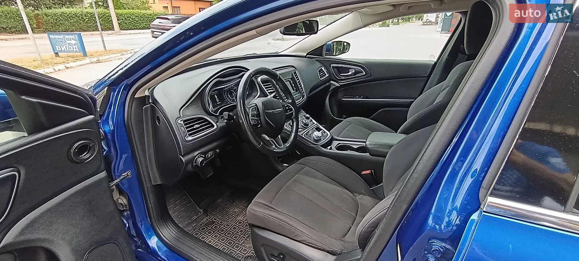 2014 Chrysler 200 - мініатюра 9