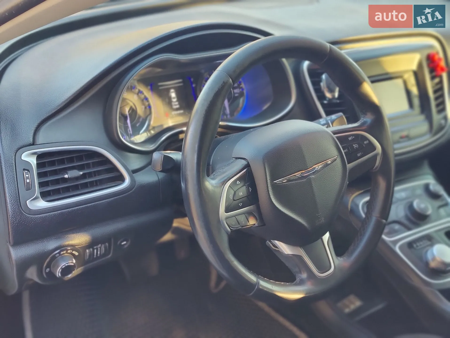 2014 Chrysler 200 - мініатюра 7