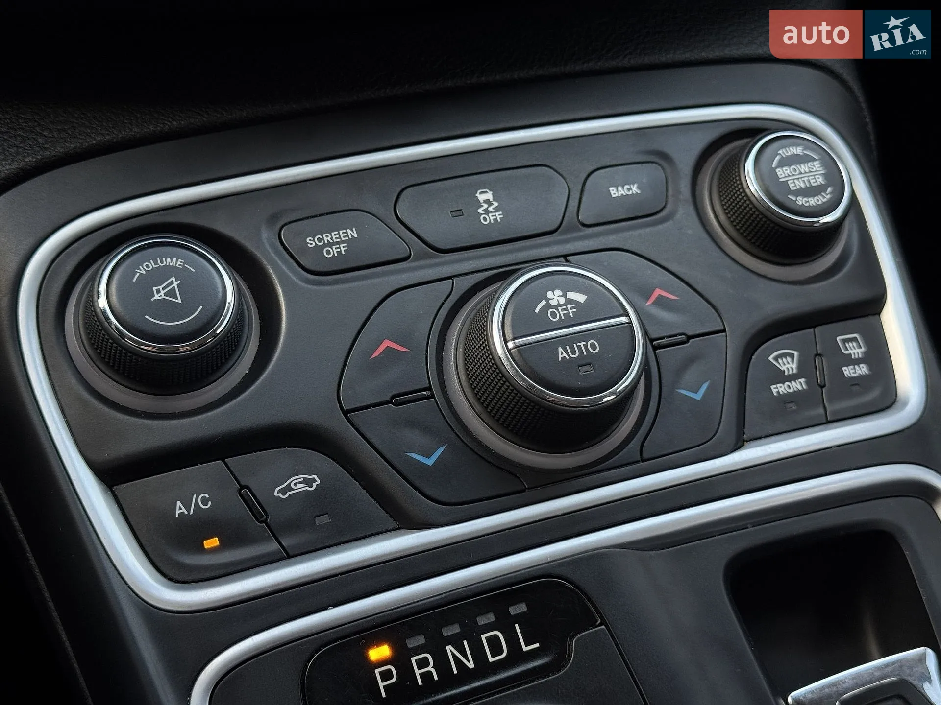 2014 Chrysler 200 - мініатюра 30