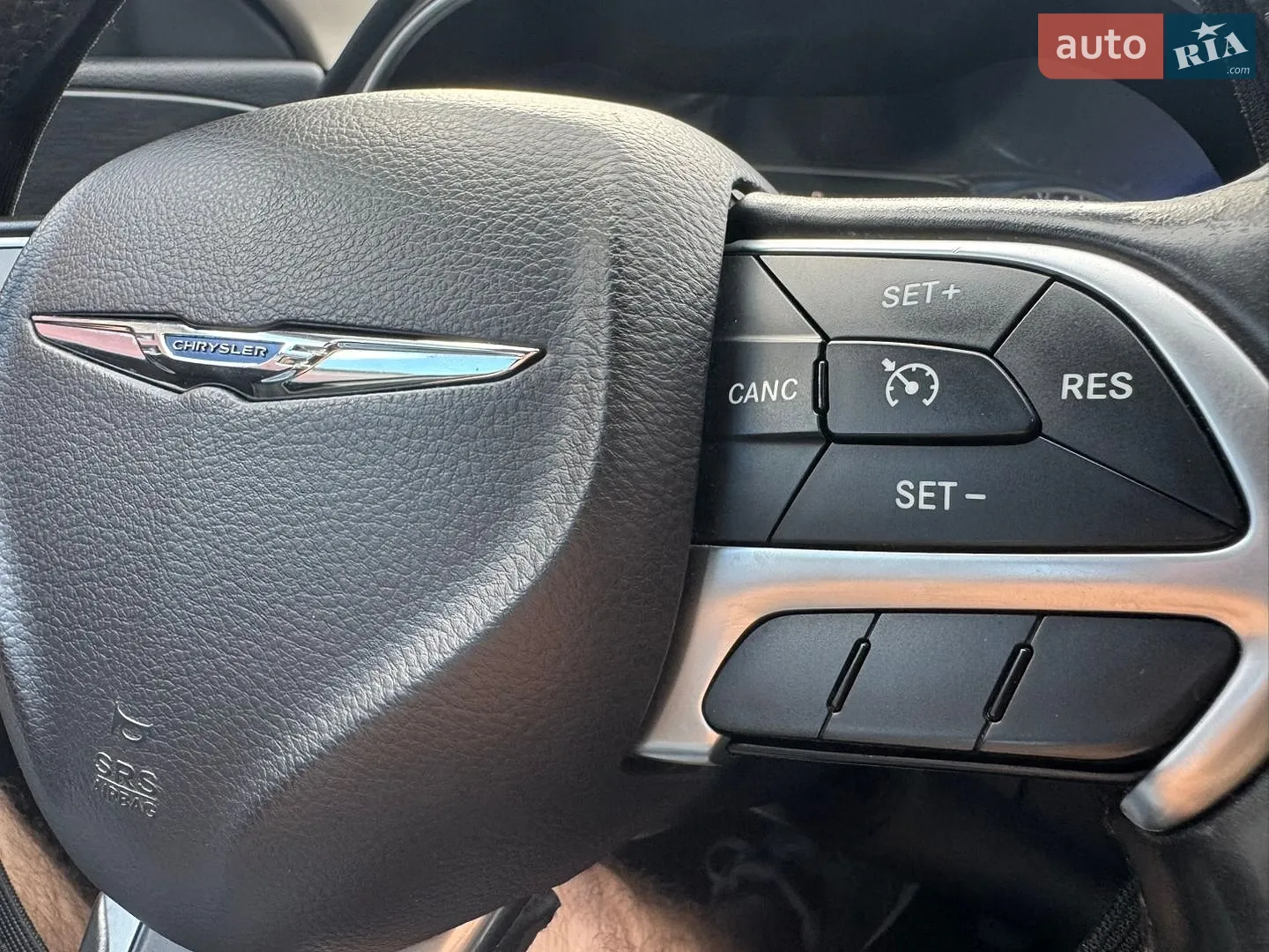 2016 Chrysler 200 - мініатюра 43