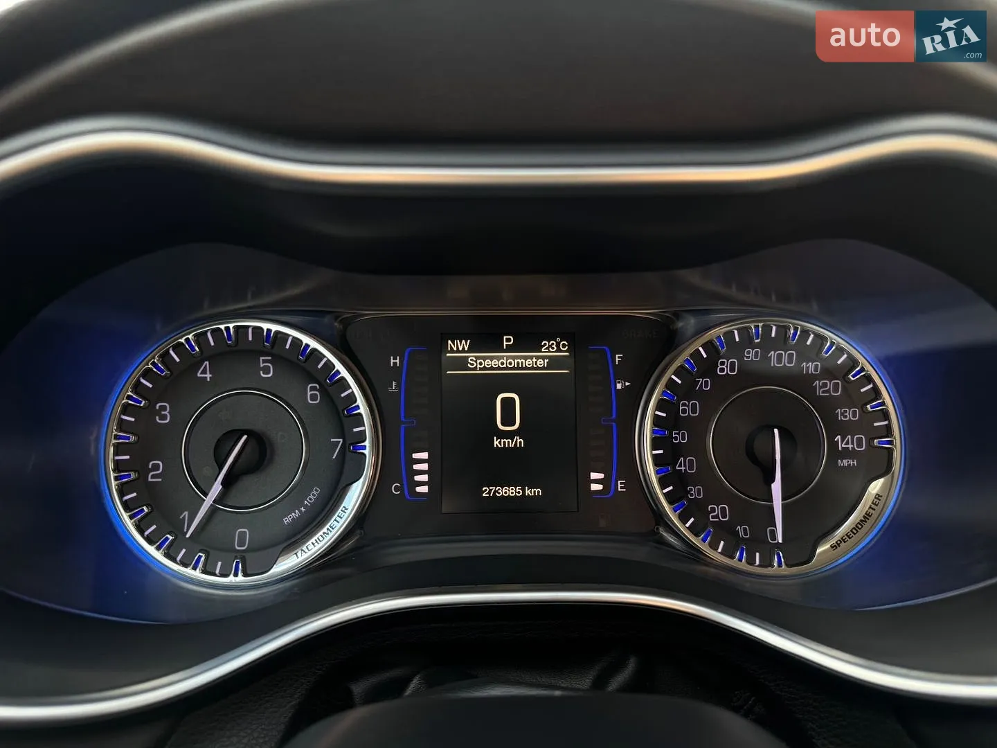 2016 Chrysler 200 - мініатюра 24