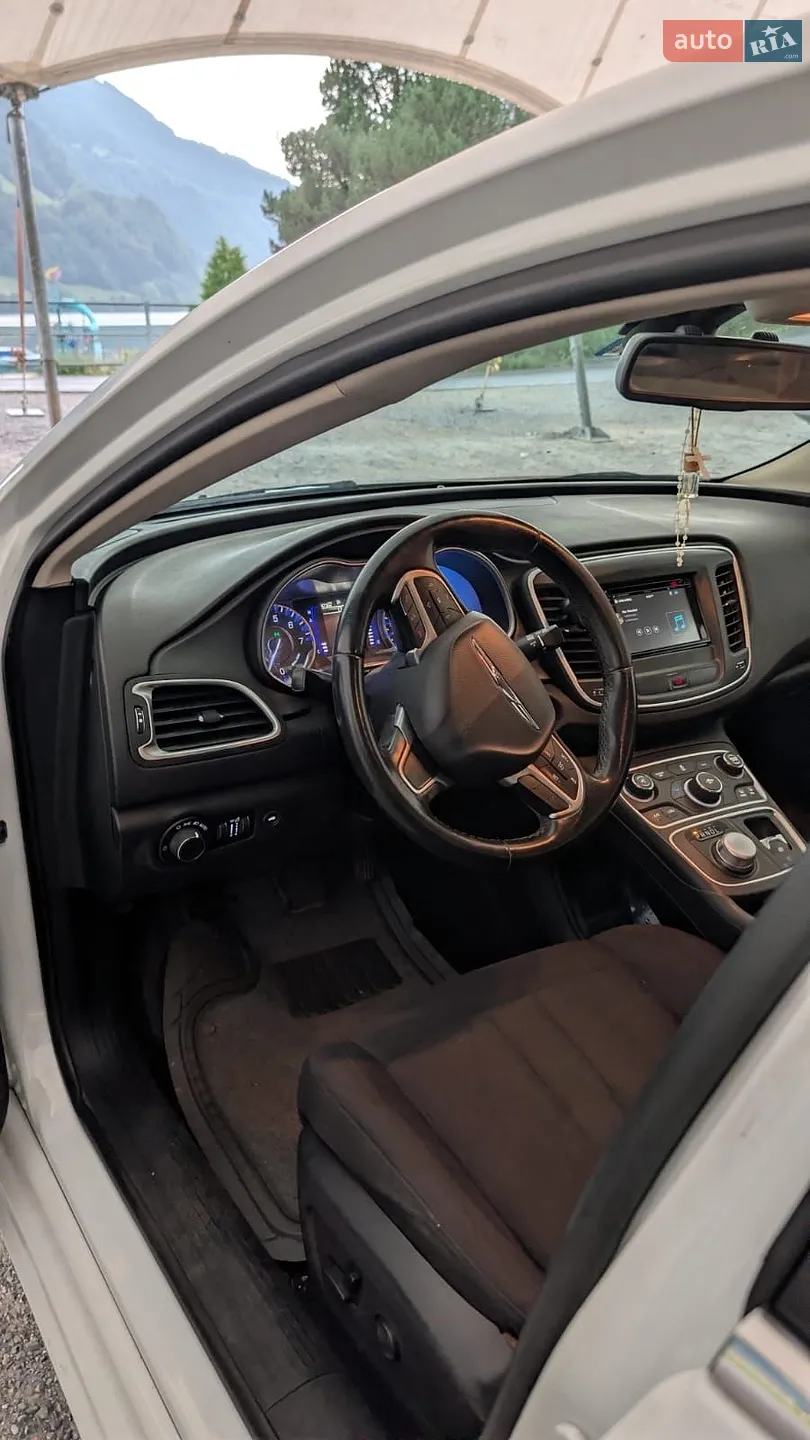 2015 Chrysler 200 - мініатюра 16