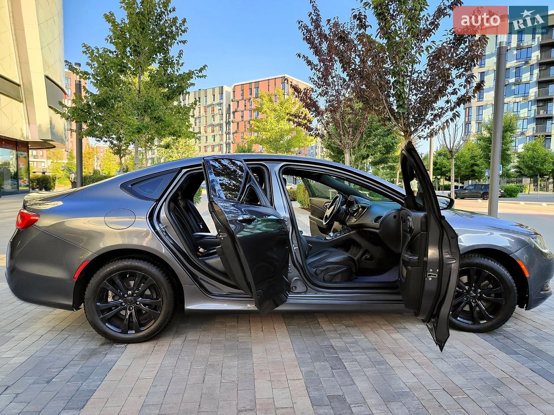 2014 Chrysler 200 - мініатюра 28