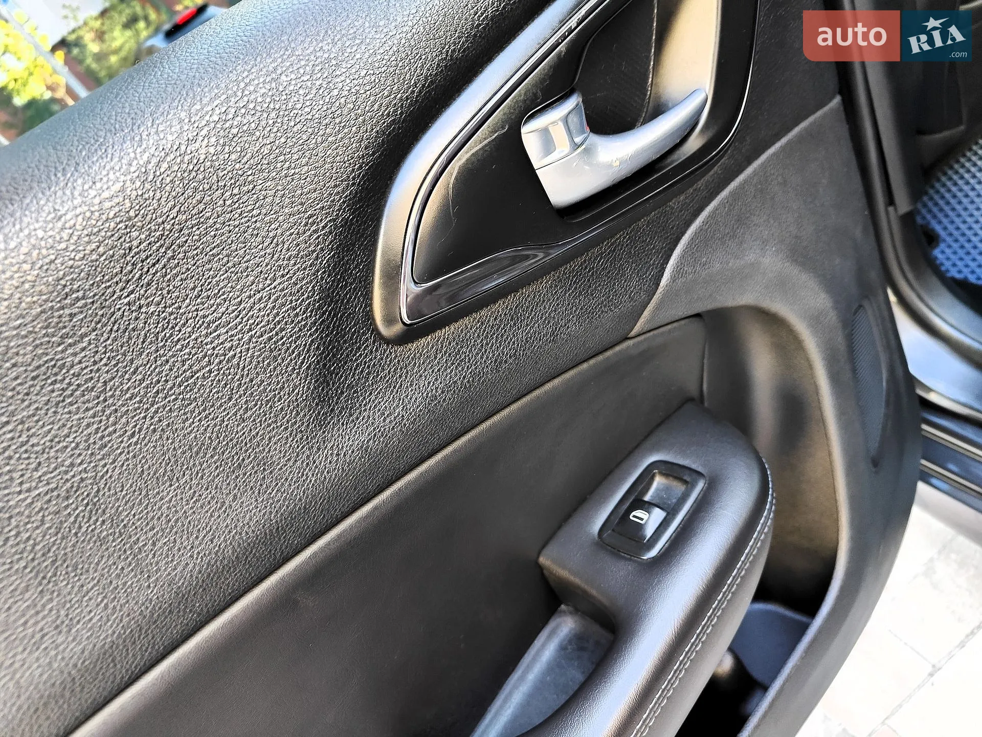 2014 Chrysler 200 - мініатюра 47