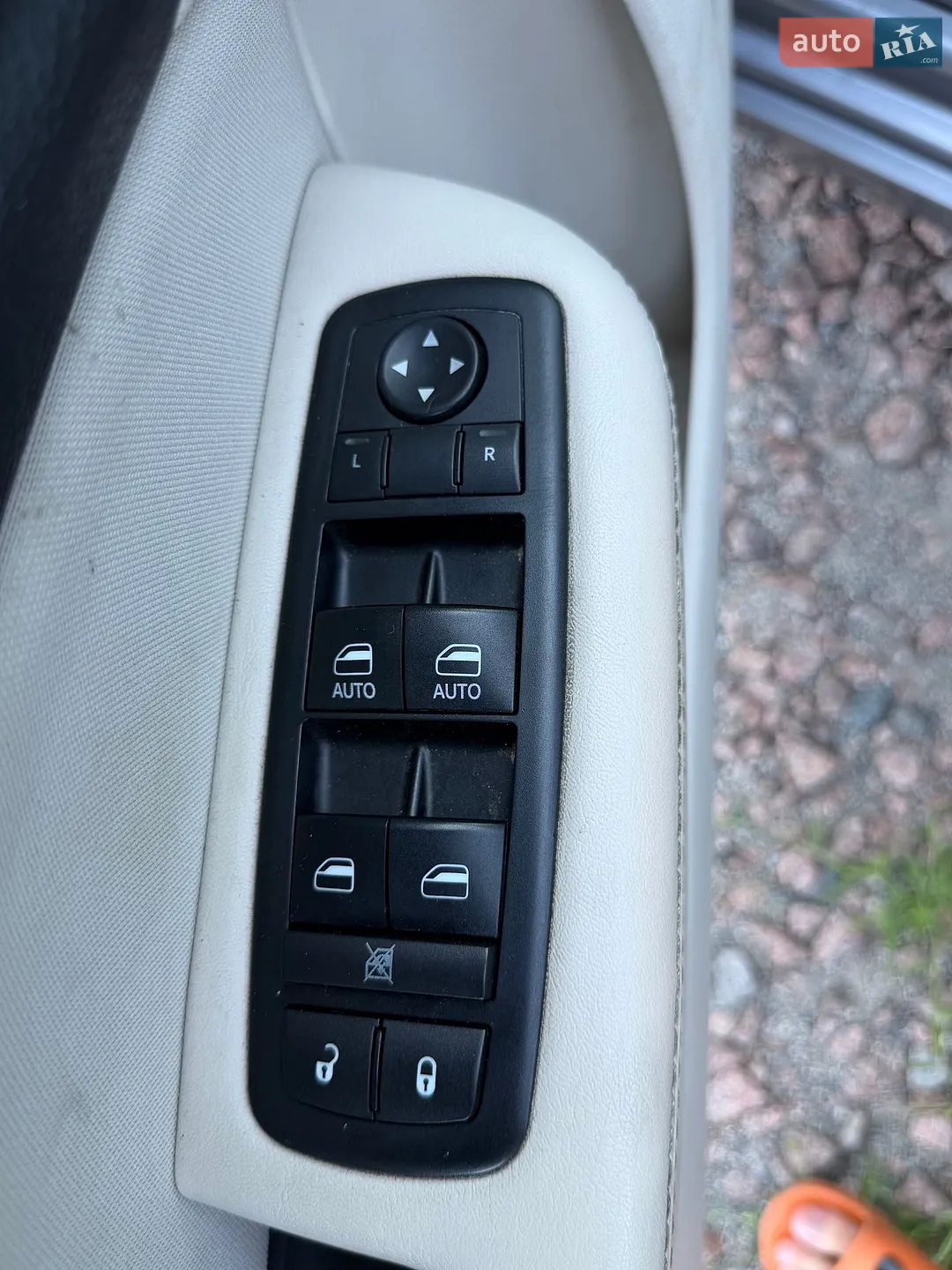 2016 Chrysler 200 - мініатюра 16