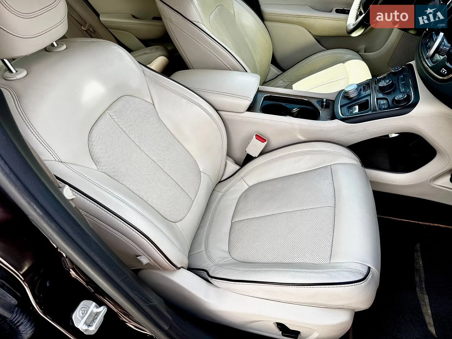 2014 Chrysler 200 - мініатюра 11