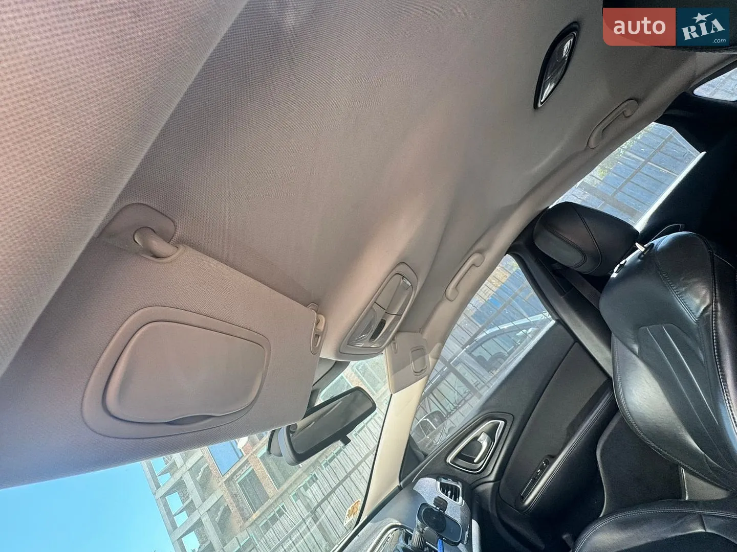 2015 Chrysler 200 - мініатюра 12