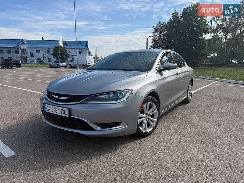 Chrysler 200 2015