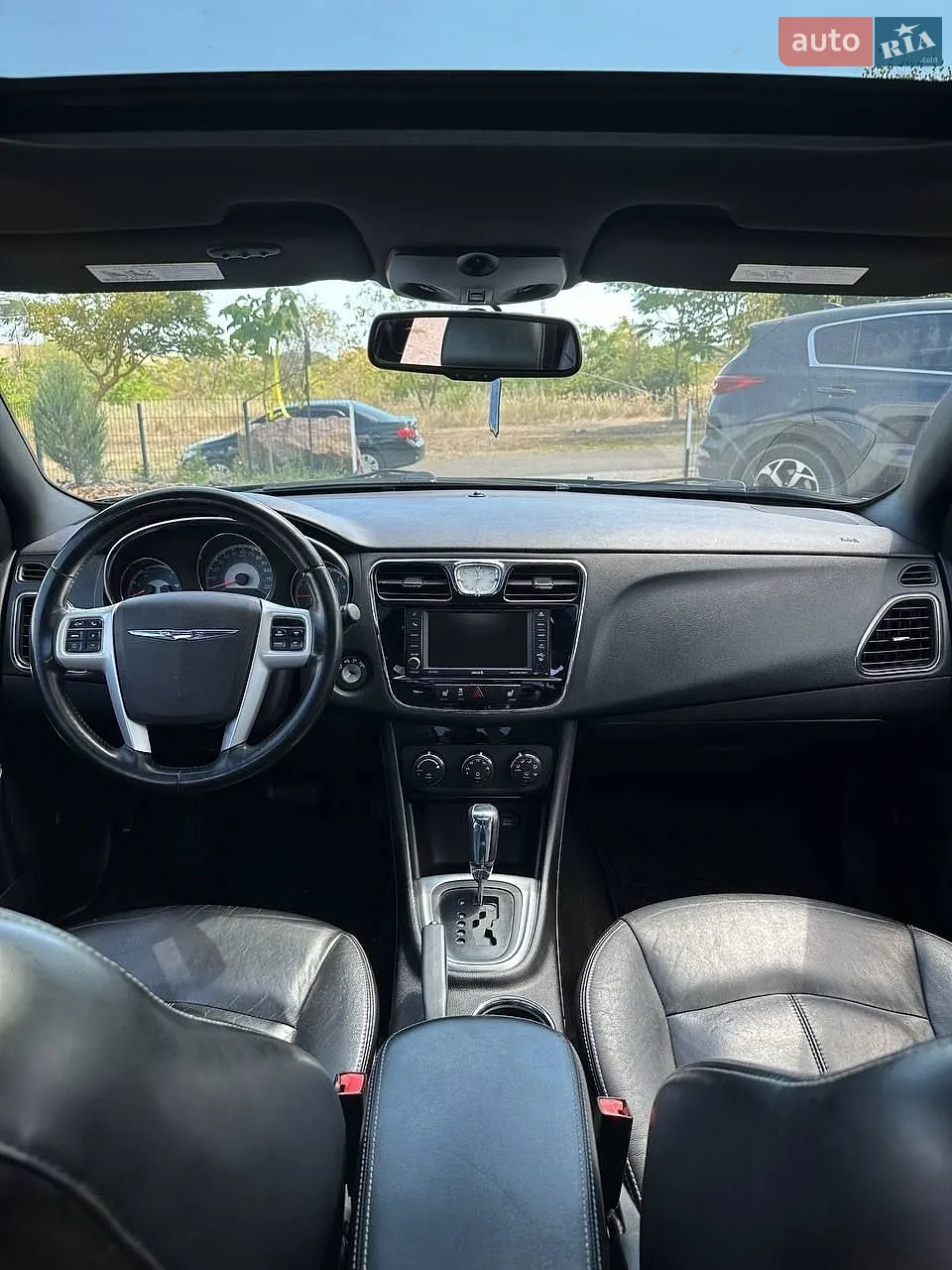 2011 Chrysler 200 - мініатюра 9
