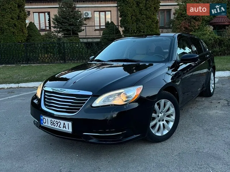 Chrysler 200