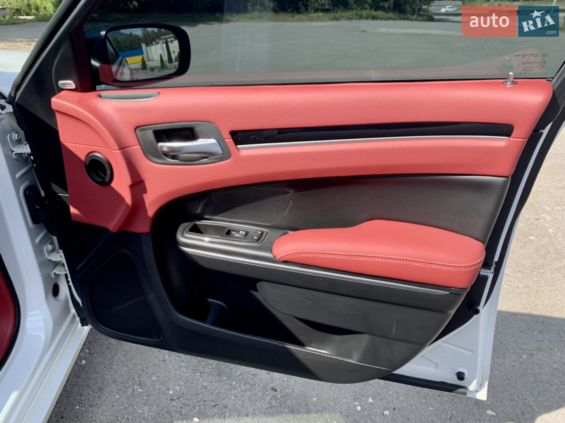 2018 Chrysler 300 - мініатюра 40