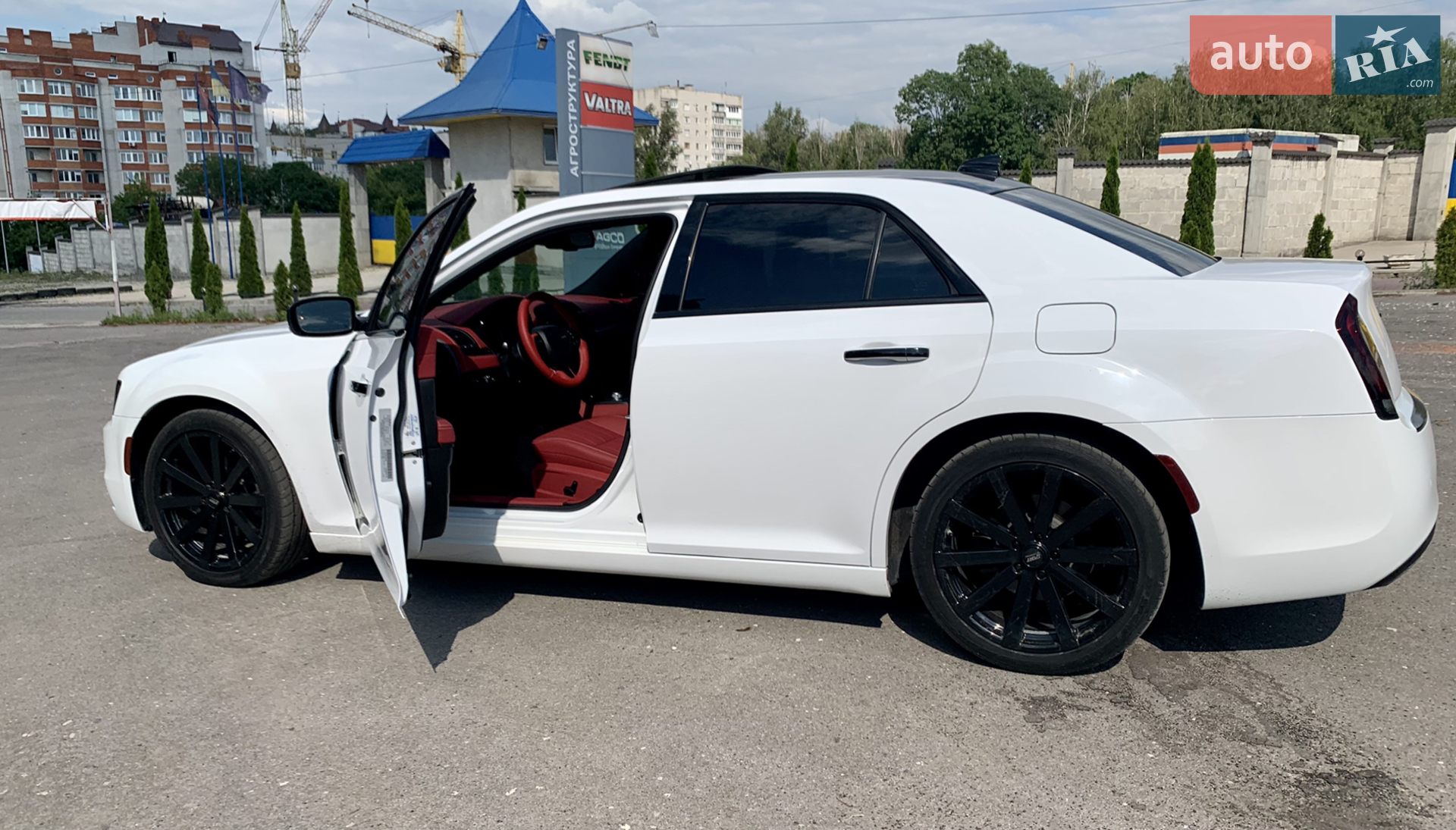 2018 Chrysler 300 - мініатюра 52