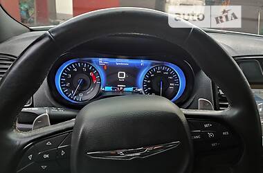 Седан Chrysler 300 S 2016 в Харькове