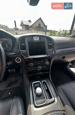Седан Chrysler 300 S 2015 в 