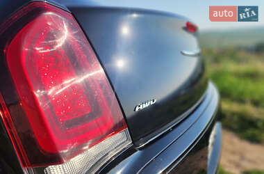 Седан Chrysler 300 S 2015 в 