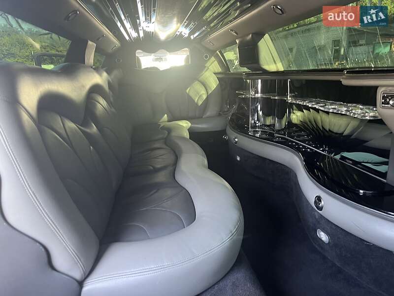 Лімузин Chrysler 300 2007 в Харкові