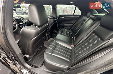 Седан Chrysler 300 2016 в 