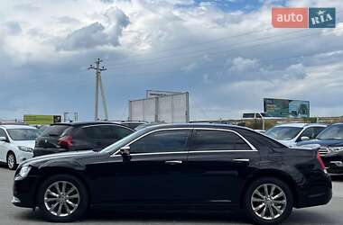 Седан Chrysler 300 2018 в 