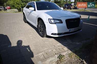Седан Chrysler 300 2016 в 