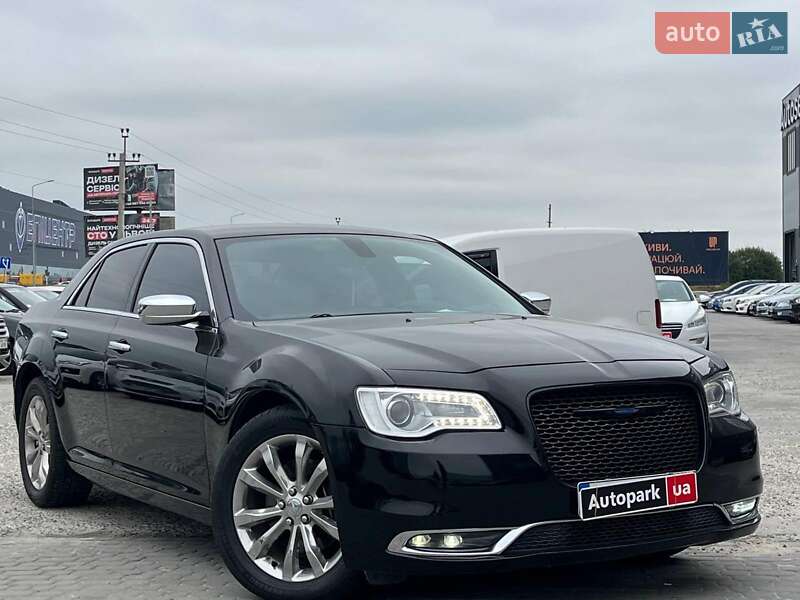 Седан Chrysler 300 2018 в Києві