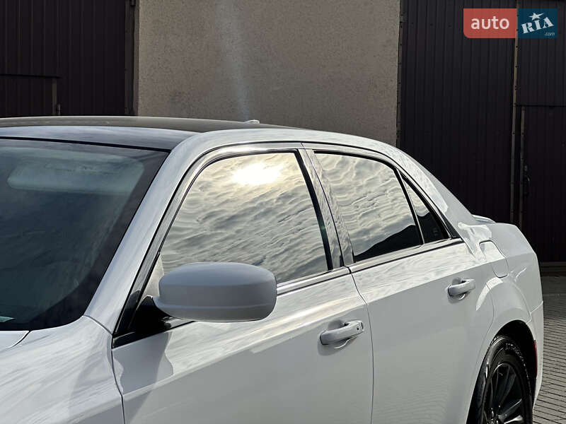 Седан Chrysler 300 2017 в Владимире фото 7 Седан Chrysler 300 2017 в Владимире
