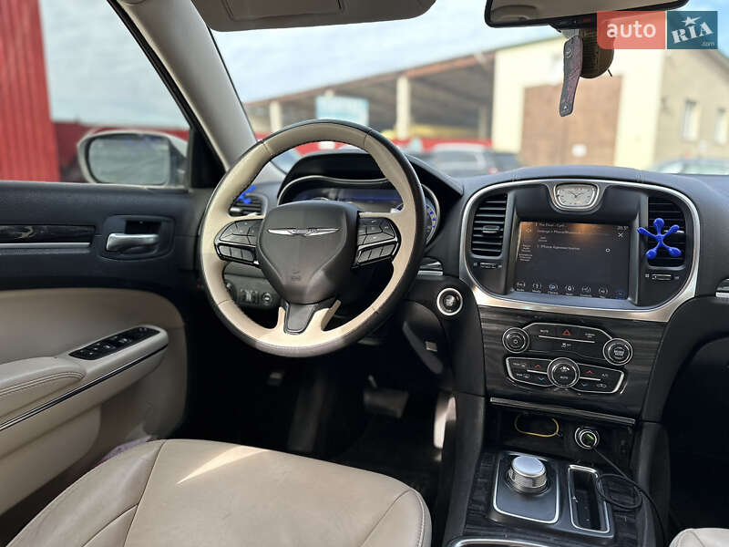Седан Chrysler 300 2017 в Владимире фото 72 Седан Chrysler 300 2017 в Владимире