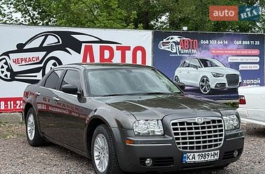 Седан Chrysler 300 2010 в Черкассах
