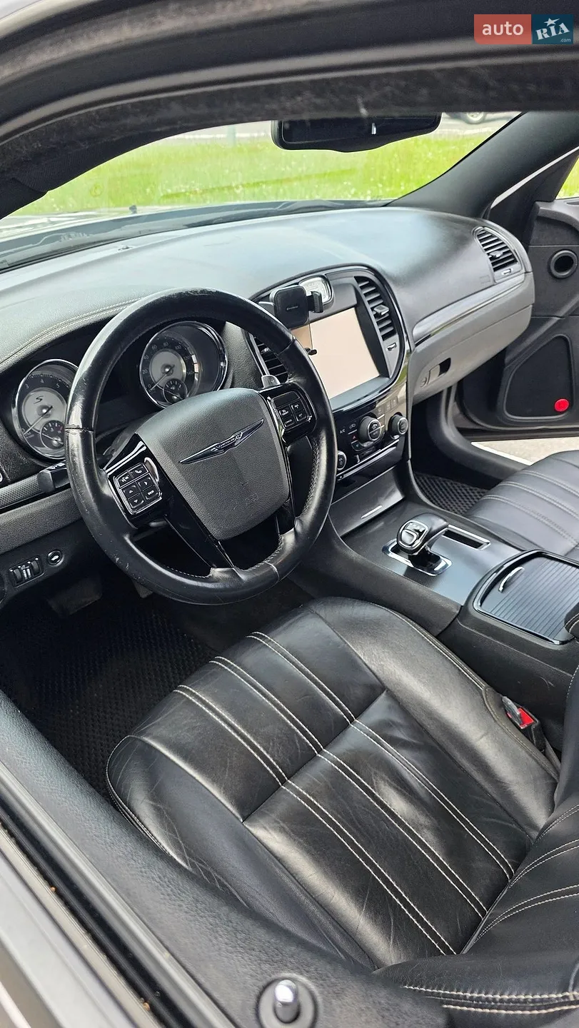 2014 Chrysler 300 - мініатюра 7