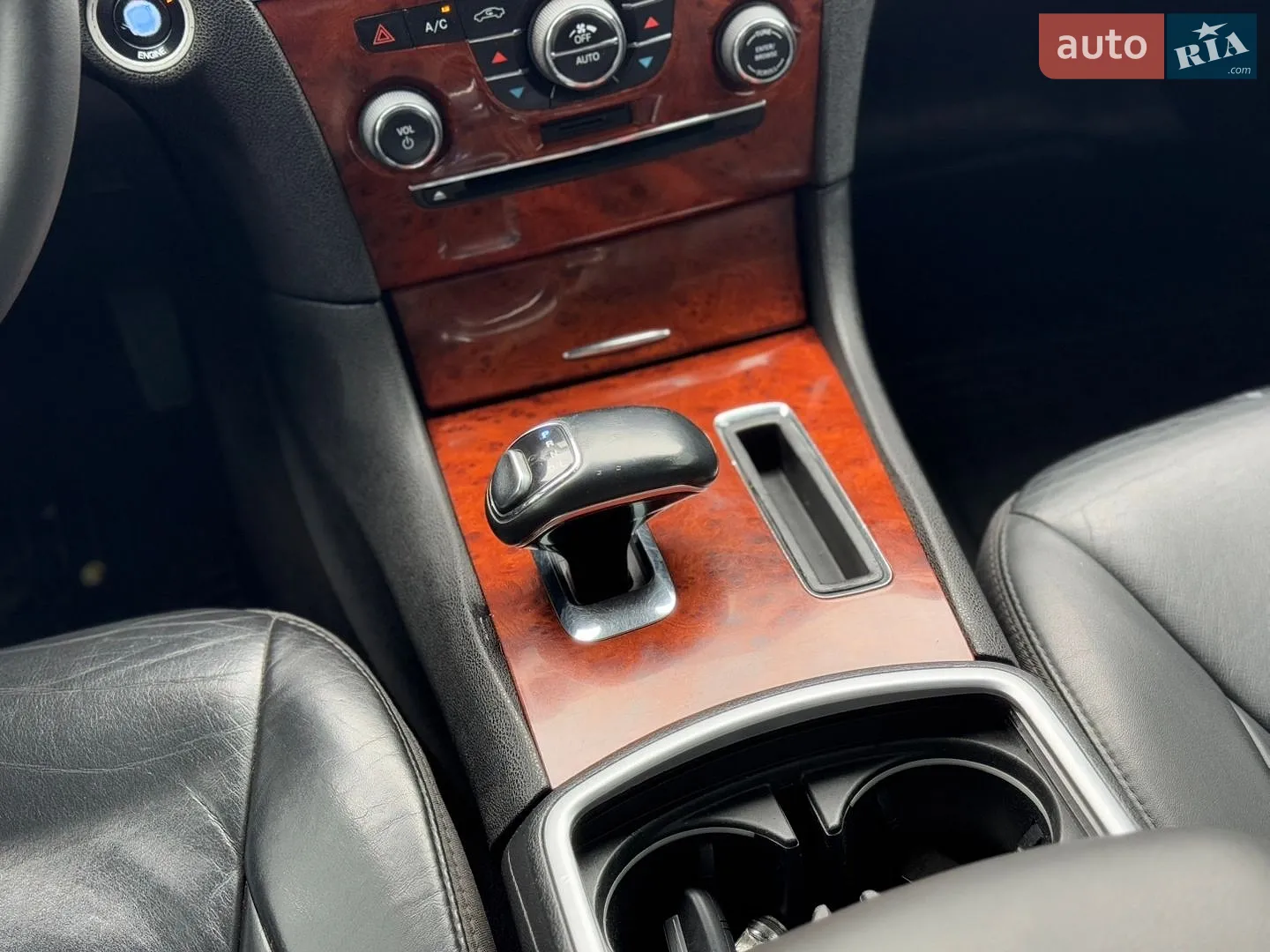 2013 Chrysler 300 - мініатюра 14