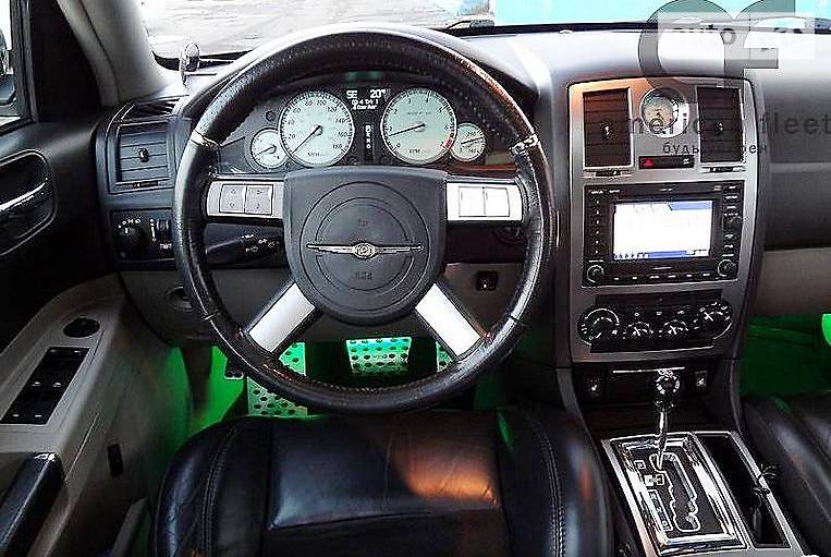 Седан Chrysler 300C 2007 в Киеве